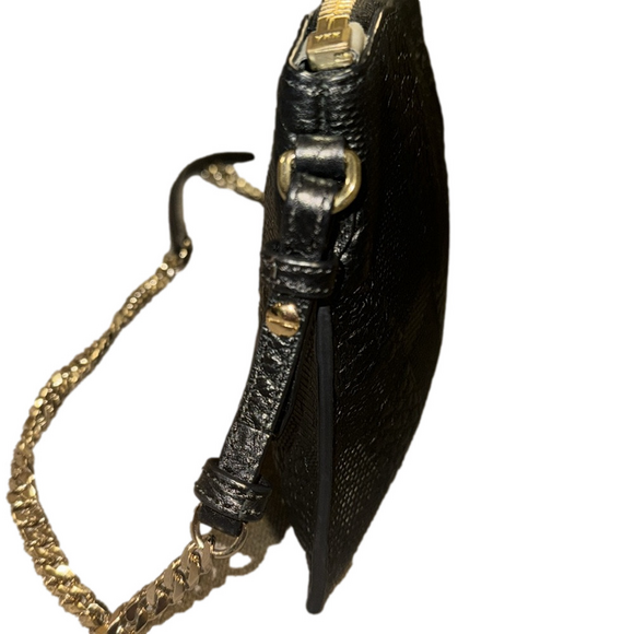 BURBERRY PEYTON EMBOSSED LEATHER CROSSBODY Bag - Picture 3 of 7